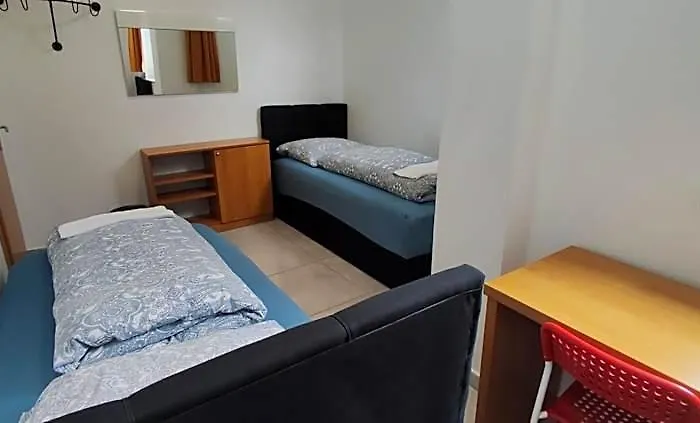 The 2* Hamburgo