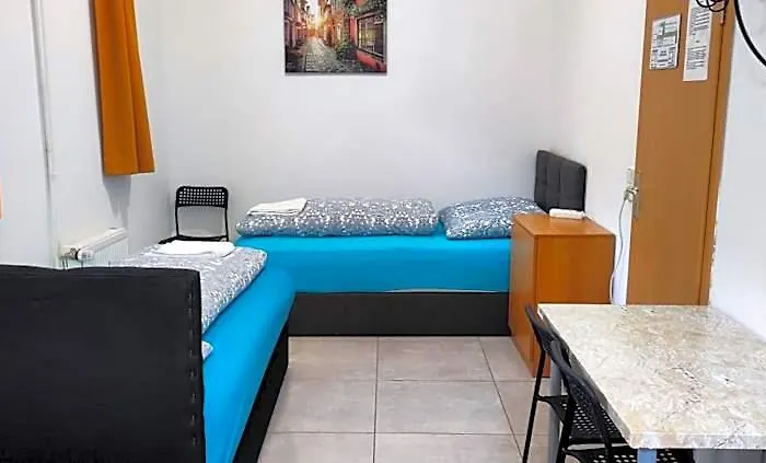 Hotel The