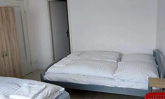 The 2* Hamburgo